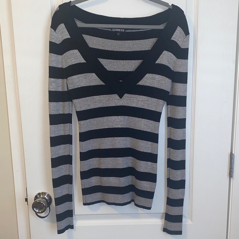 Women's Black and Gray Striped Top